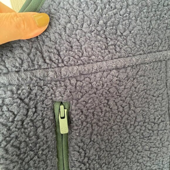 Aritzia Sunday Best Bigfoot Polar Snowbank Polartec® Thermal Pro® Vest Size XS - Picture 7 of 8